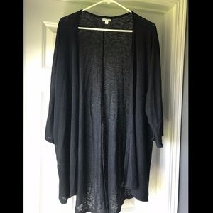 A black shrug.